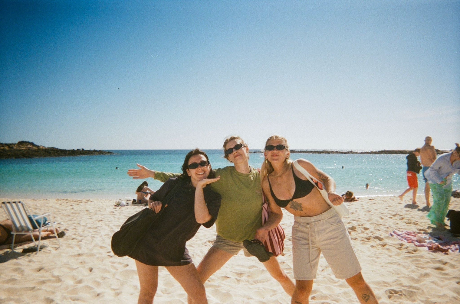 CHICAS~FUERTE jóga retreat Fuerteventura 2026: týden pro ženy u oceánu, jóga, surf, výlety a návrat k sobě
